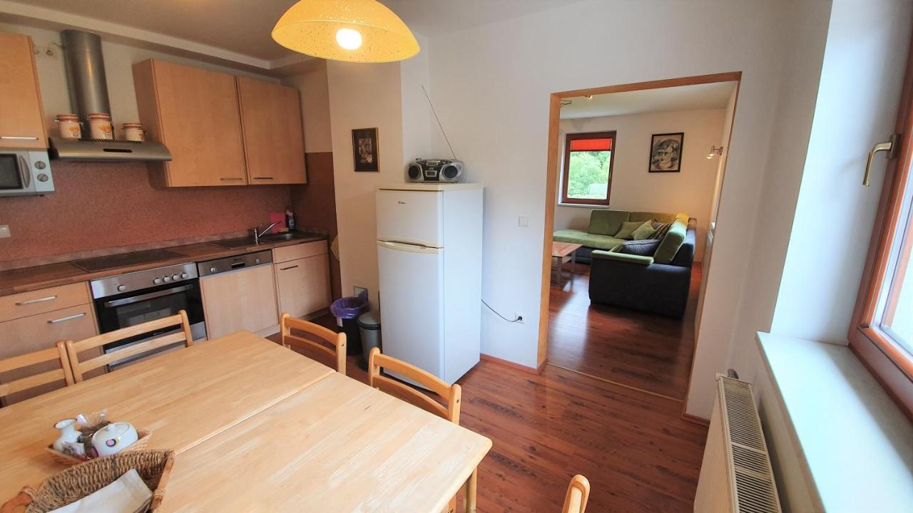Apartma Majda 克拉尼斯卡戈拉 外观 照片
