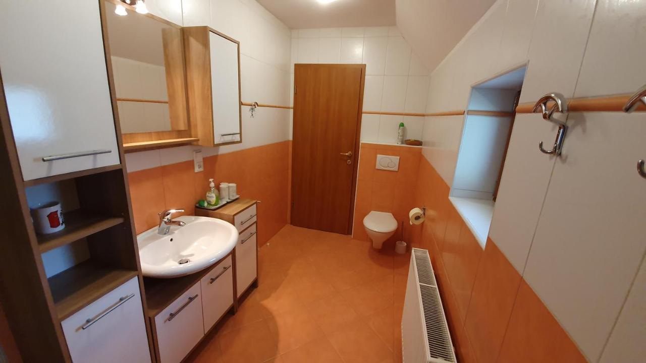 Apartma Majda 克拉尼斯卡戈拉 外观 照片